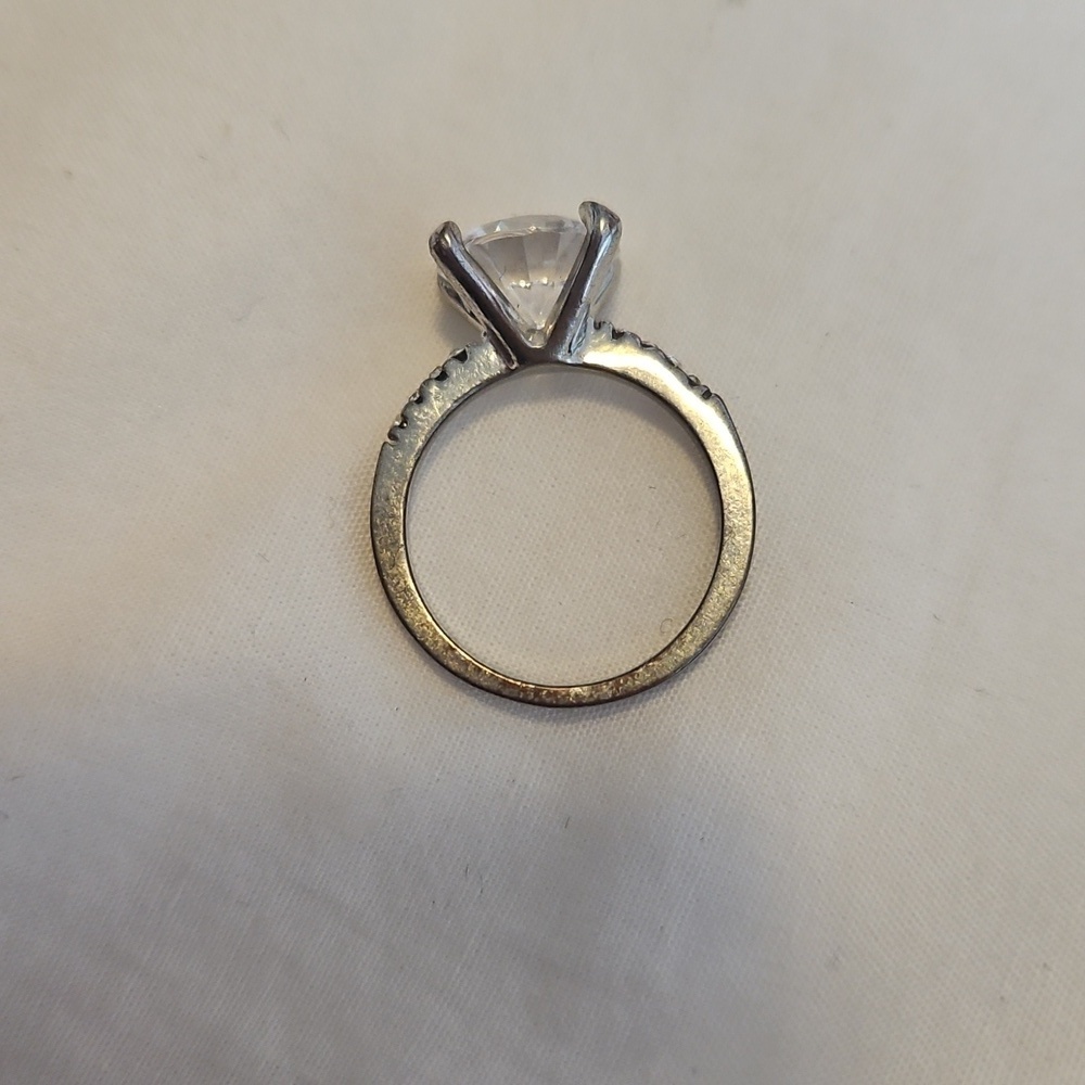 Silver Cubic Zirconia Solitaire Ring - Picture 2 of 4
